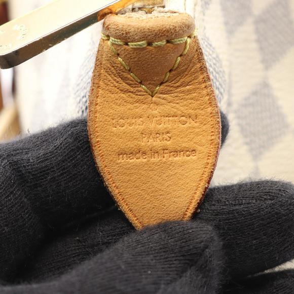 LOUIS VUITTON White Damier Leather Tote Bag - Picture 4 of 12